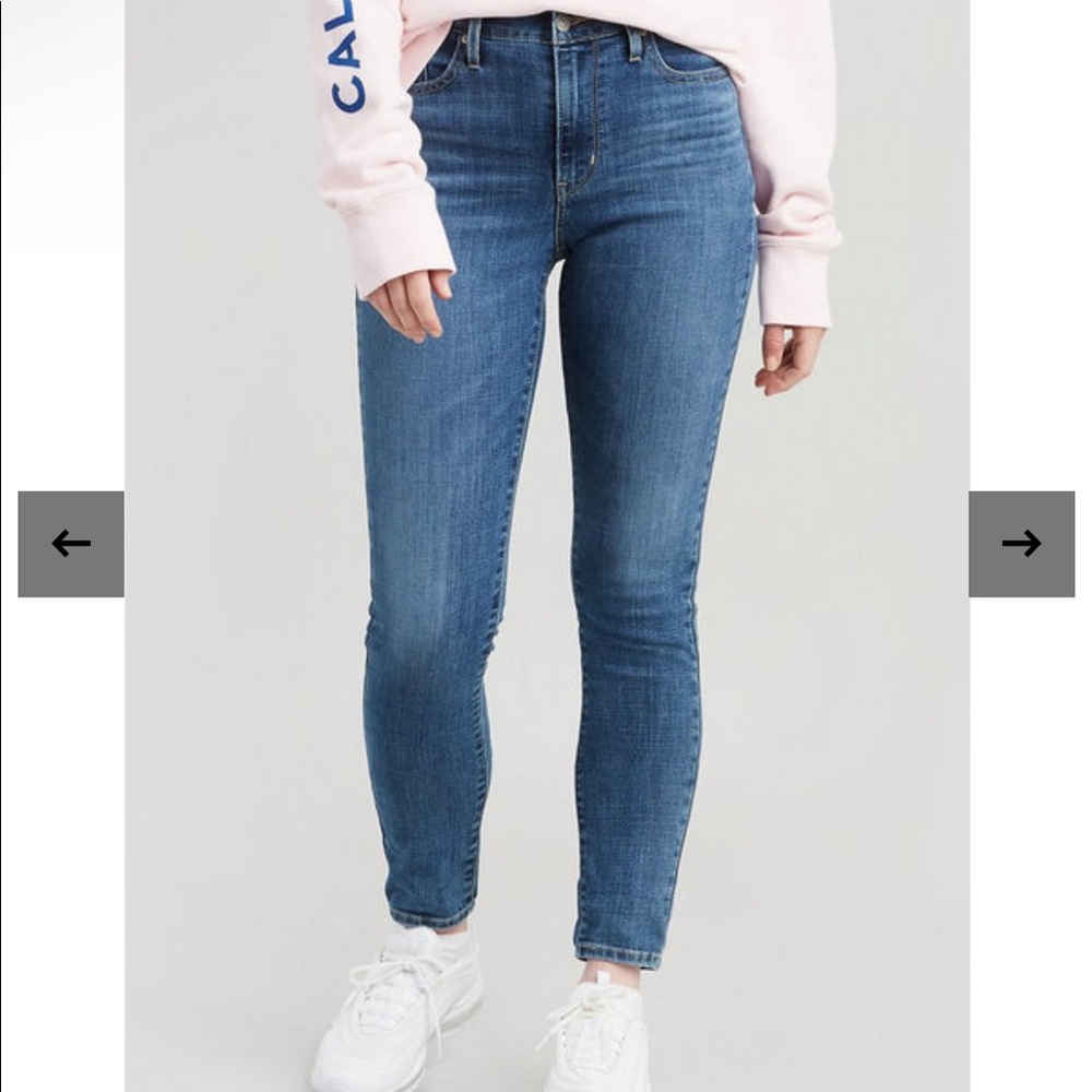 Levi’s 721 High Rise Skinny Jeans